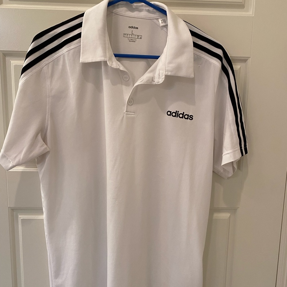 Men’s Golf Shirt. Great condition. Hardly worn.